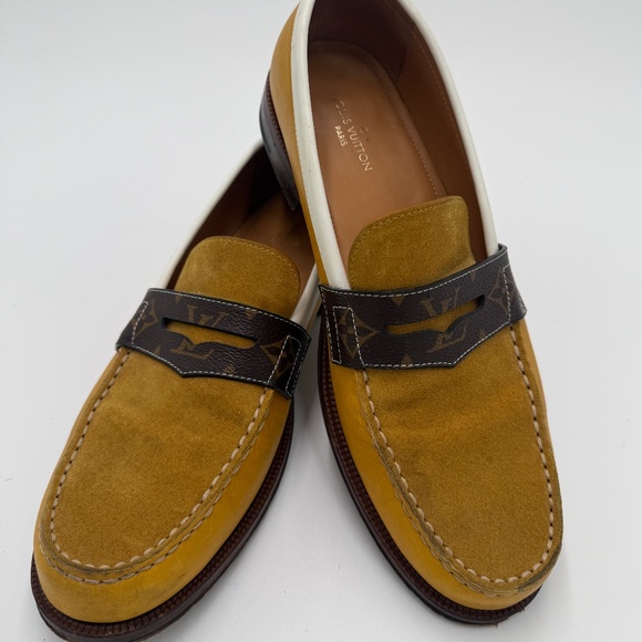 Louis Vuitton “Major” Monogram Strap Loafers – Mustard Suede – Made in Italy – - Picture 1 of 4